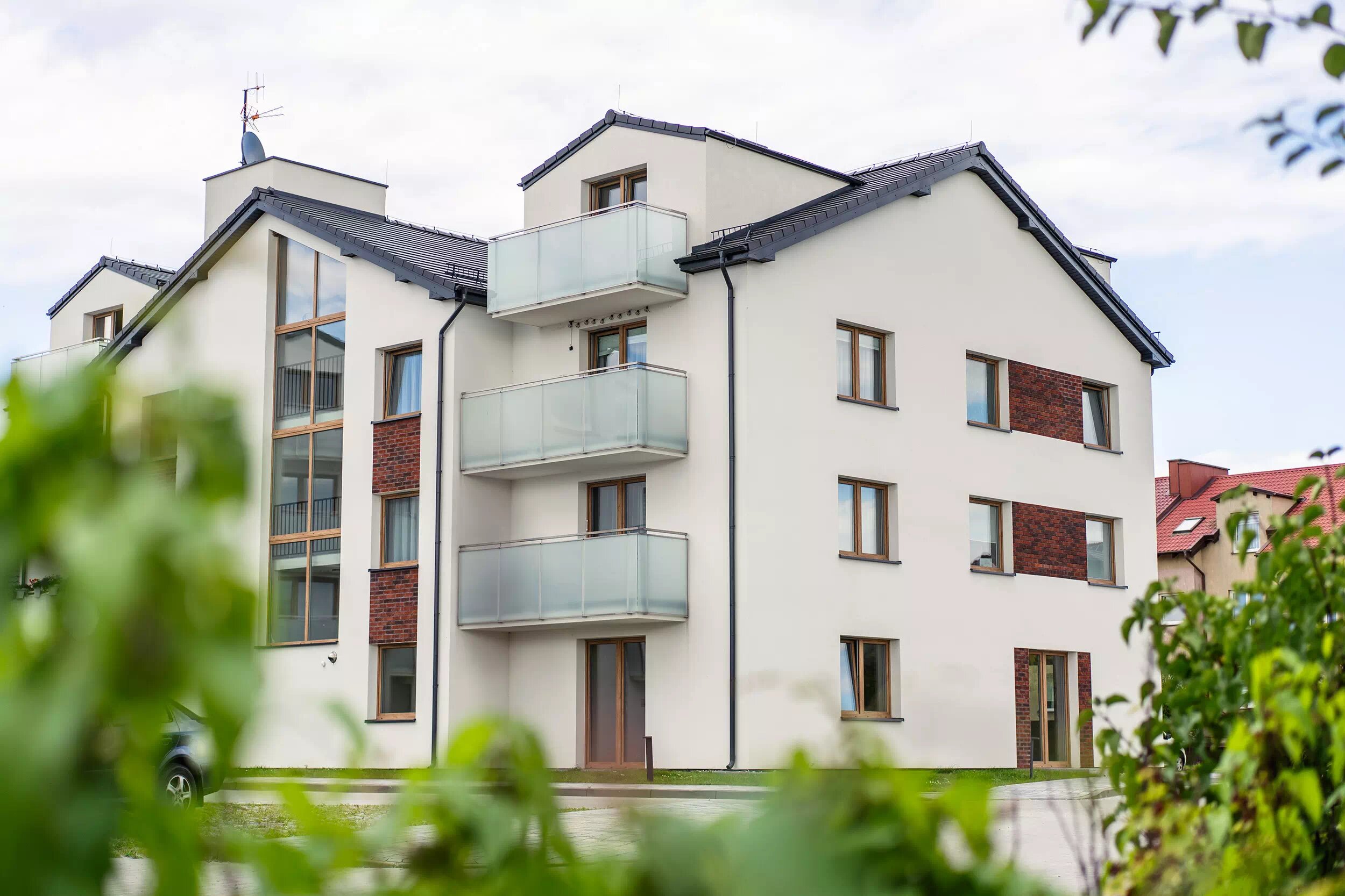 Etap ukończony front budynku